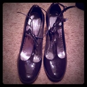 Gianni Bini Heels Size 8.5 Dark Purple